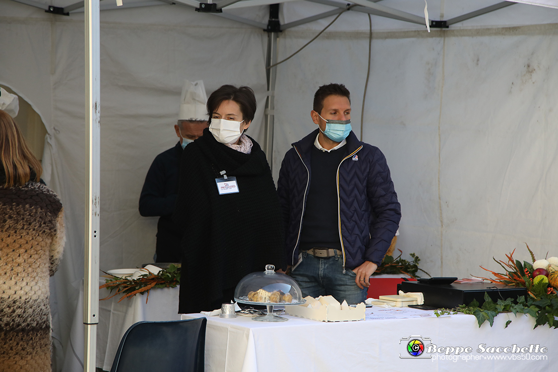 VBS_6223 - 10.ma Fiera Nazionale del Tartufo e Fiera dei Santi.jpg